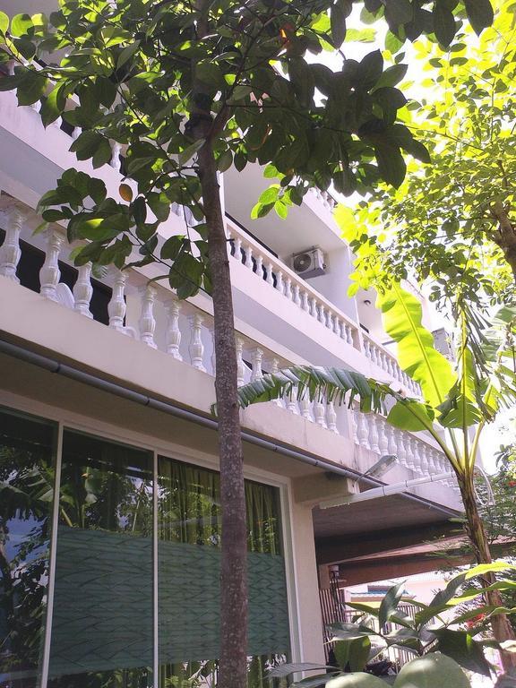 自然神秘巴东公寓酒店 Patong 外观 照片